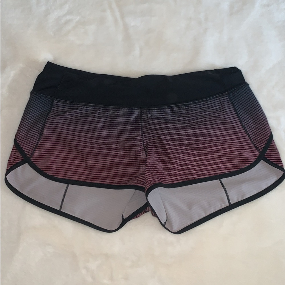 Lululemon speed short H2O size 6